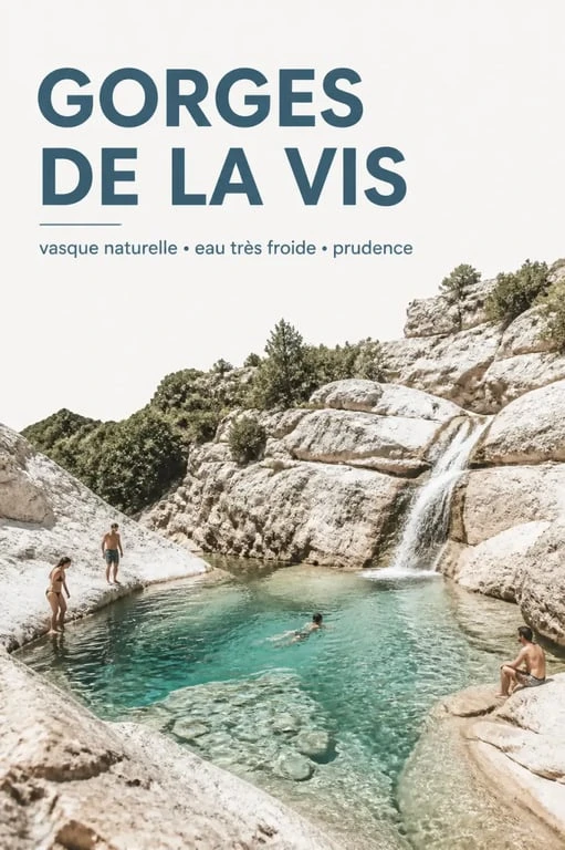 Piscine naturelle cascade baignade cirque de navacelle dans une vasque naturelle au pied de la cascade de Navacelles