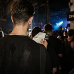 Soirée techno à Montpellier : club et warehouse, foule et scène